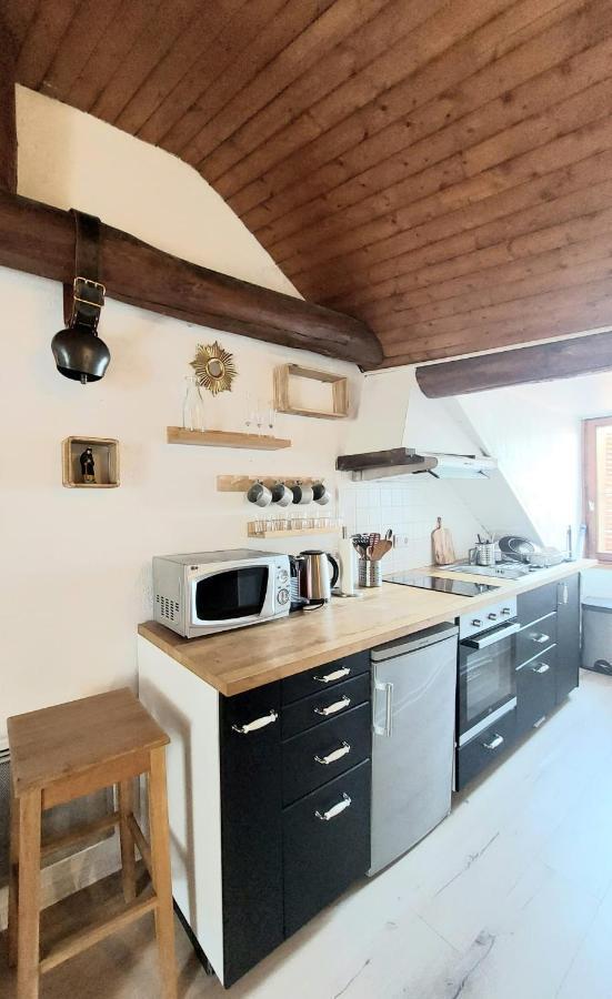 Chalet Charm In The Heart Of The Old Town อานซี ภายนอก รูปภาพ