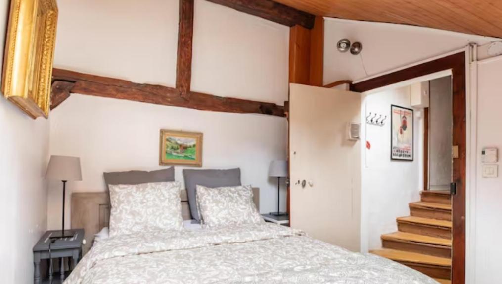 Chalet Charm In The Heart Of The Old Town อานซี ภายนอก รูปภาพ